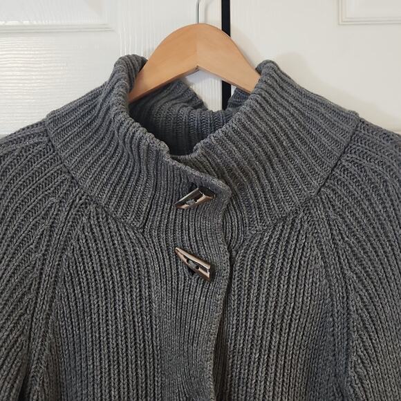 Vintage Talbots Wonens Gray Sweater Size Med Toggle Buttons Bell Sleeves Neutral - Picture 5 of 8